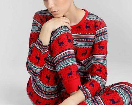 От уютных пижам до теплых носков и варежек Ostin представил новогоднюю коллекцию