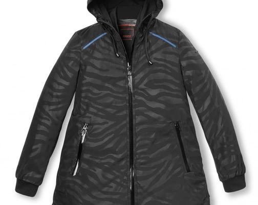 Geox представил инновационную куртку с подсветкой