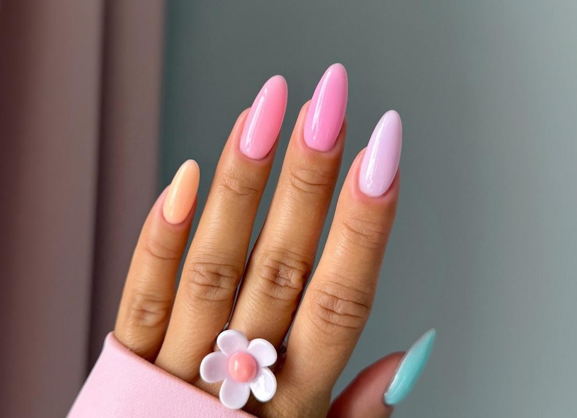 Лавандовый маникюр (в стиле прованс) — новинки дизайна ногтей и 280 фото Лавандовый маникюр (в стиле прованс) — новинки дизайна ногтей и 280 фото