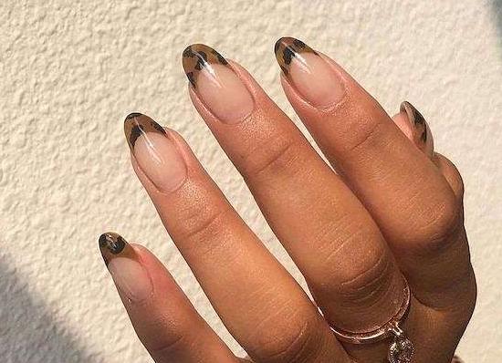 Коричневый маникюр (375 фото дизайнов) — новинки 2023 года Коричневый маникюр (375 фото дизайнов) — новинки 2023 года