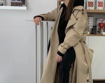 Добавить в корзину 5 пар кроссовок Adidas которые нужно успеть купить