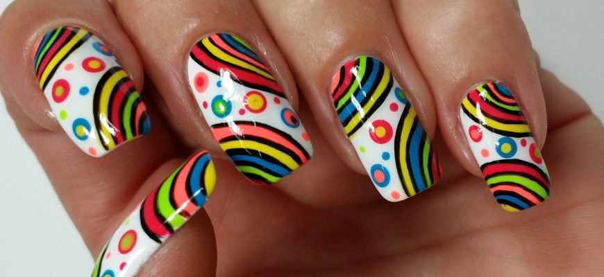 Голубой маникюр: 500+ фото дизайнов, которые вас удивят