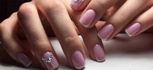 Маникюр на квадратные ногти: новинки и идеи дизайнов 2021-2022 года (+200 фото)