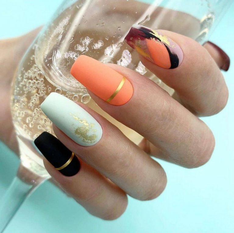 Фото выкладного френча на ногтях - большая подборка идей Фото выкладного френча на ногтях - большая подборка идей