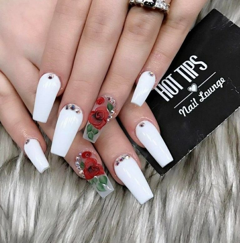 Фото выкладного френча на ногтях - большая подборка идей Фото выкладного френча на ногтях - большая подборка идей