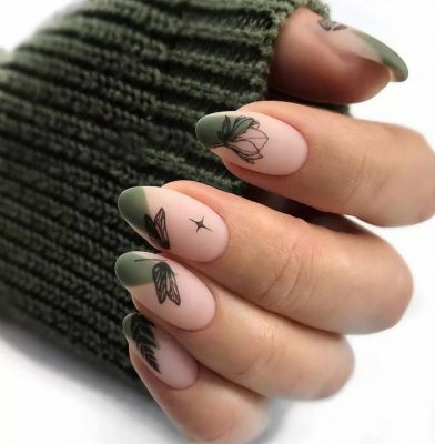 Фото маникюра с сердечками на ногтях Фото маникюра с сердечками на ногтях