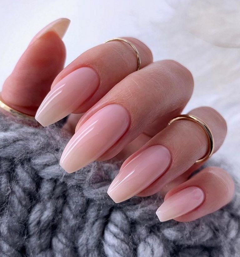 Лососёвый цвет ногтей Лососёвый цвет ногтей
