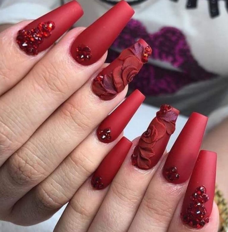 Ногти коралловые с серебром Ногти коралловые с серебром