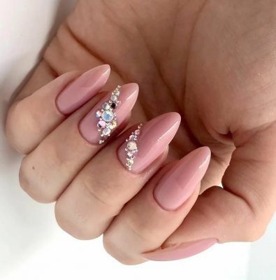 маникюр с надписями на длинные ногти 