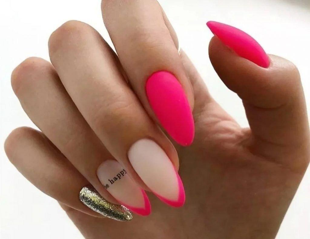 Розовый дизайн маникюра для разных форм ногтей миндаль
