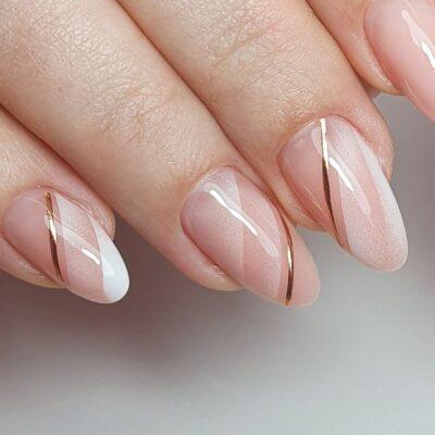 Нежный маникюр с дизайном Нюдовый
