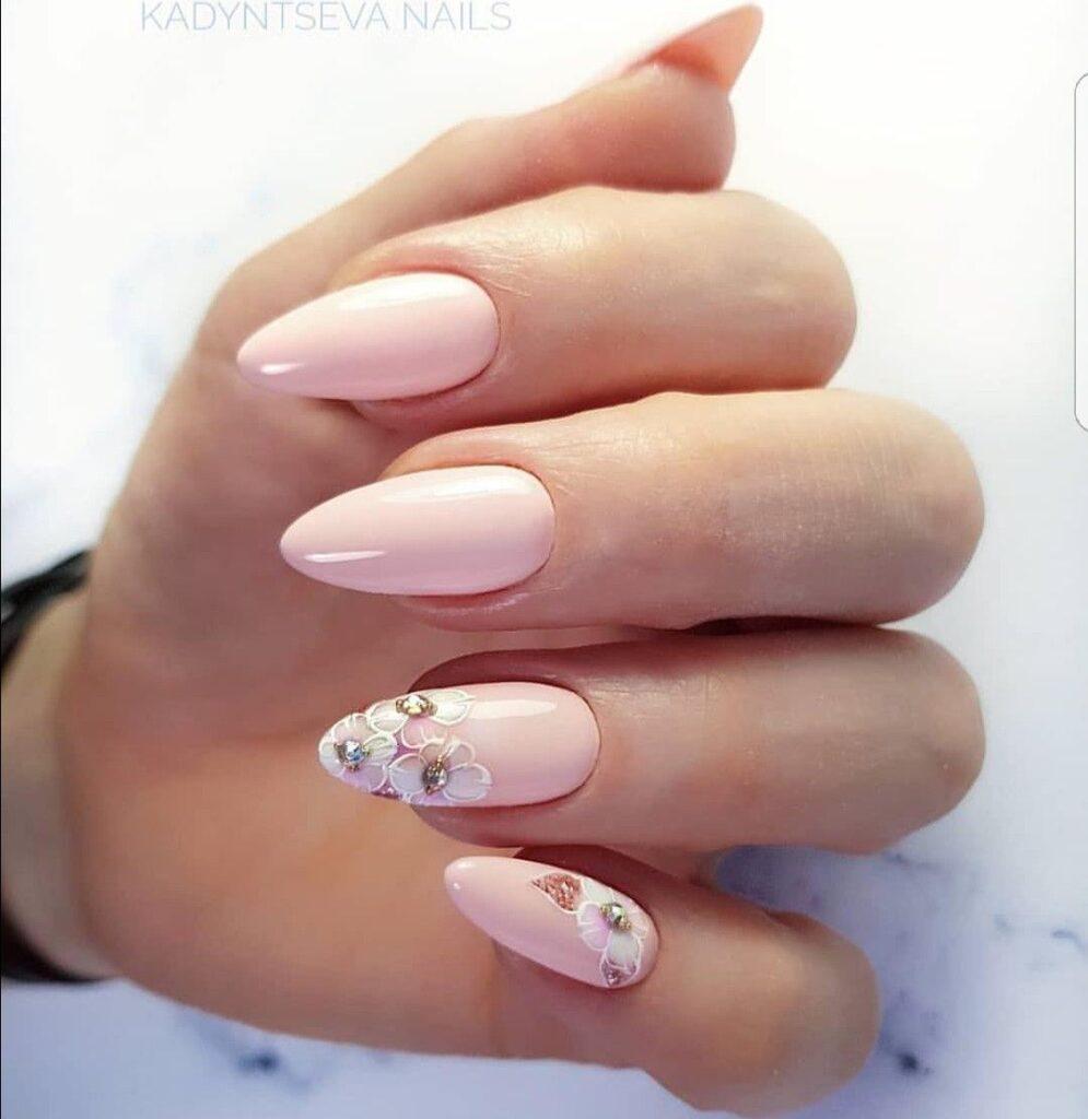 350+ фото нежного маникюра- элегантный дизайн (новые идеи 2023)