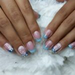 Цветной френч - новинки 2023 года: 400+ фото разноцветного маникюра с дизайном