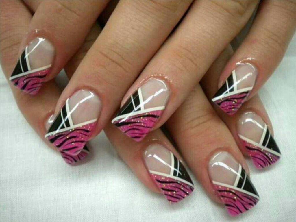 Молочный френч - 10 трендов 2023 года и фото-идеи абстрактный дизайн