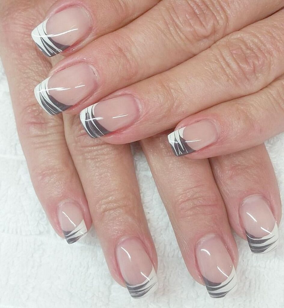 Цветной молочный френч Черный 