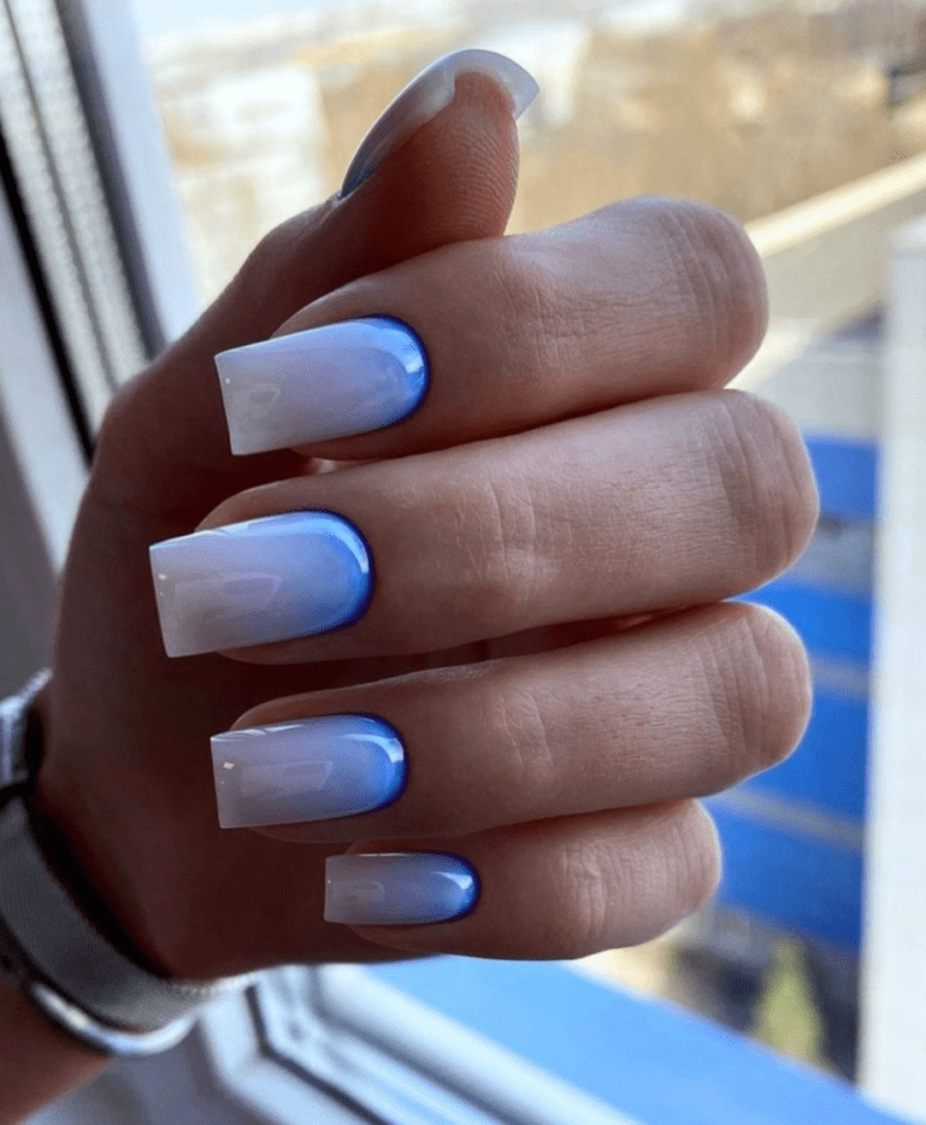 Цветной молочный френч Голубой