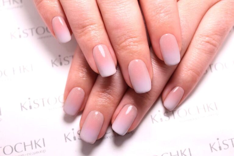 Молочный френч - 10 трендов 2023 года и фото-идеи градиент