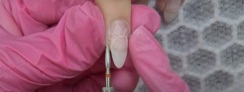 Как делать молочный френч - краткая техника + видео Очищение и придание формы