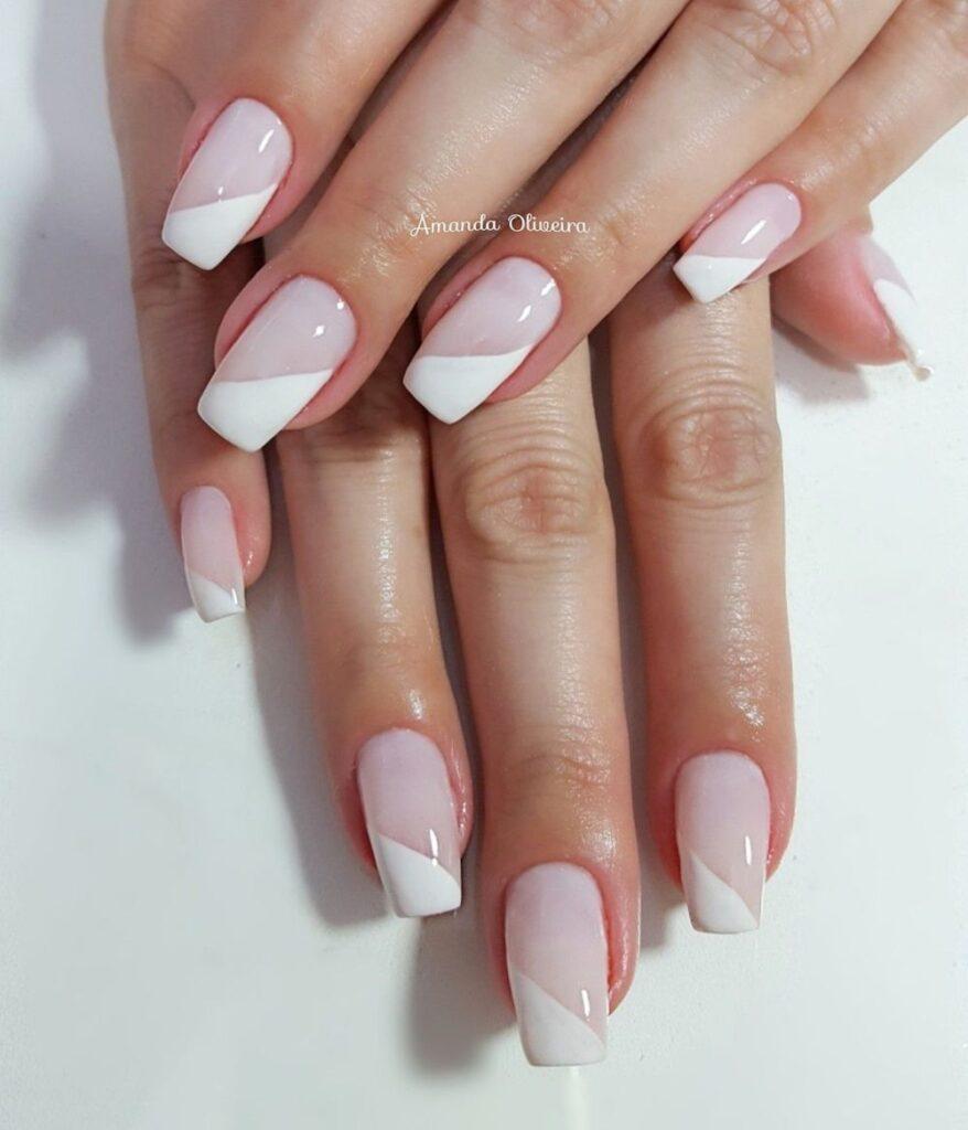 Молочный френч - 10 трендов 2023 года и фото-идеи Косой френч