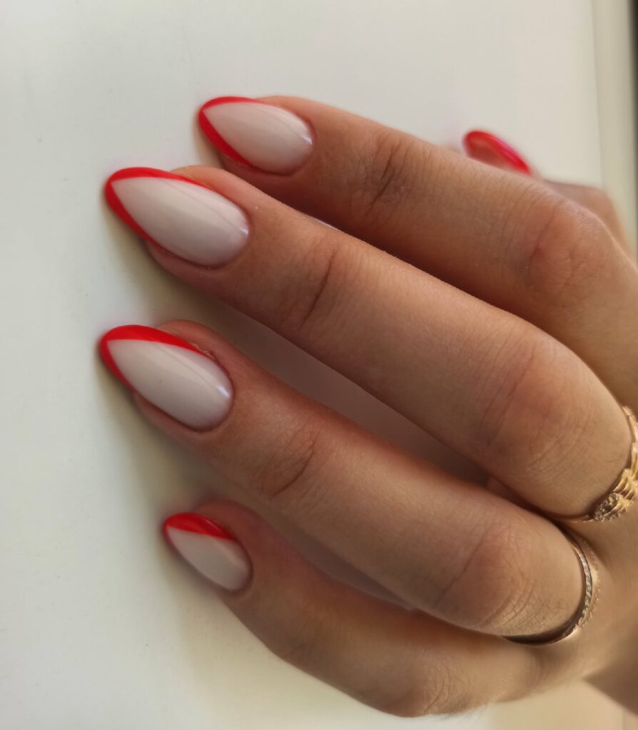 Цветной молочный френч Красный френч на молочном геле