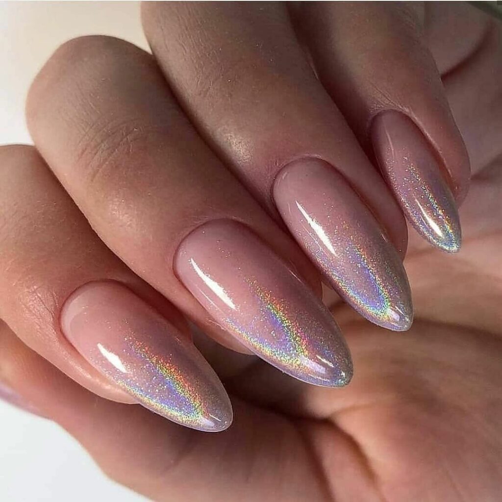 Молочный френч с дизайном Молочный блестящий френч