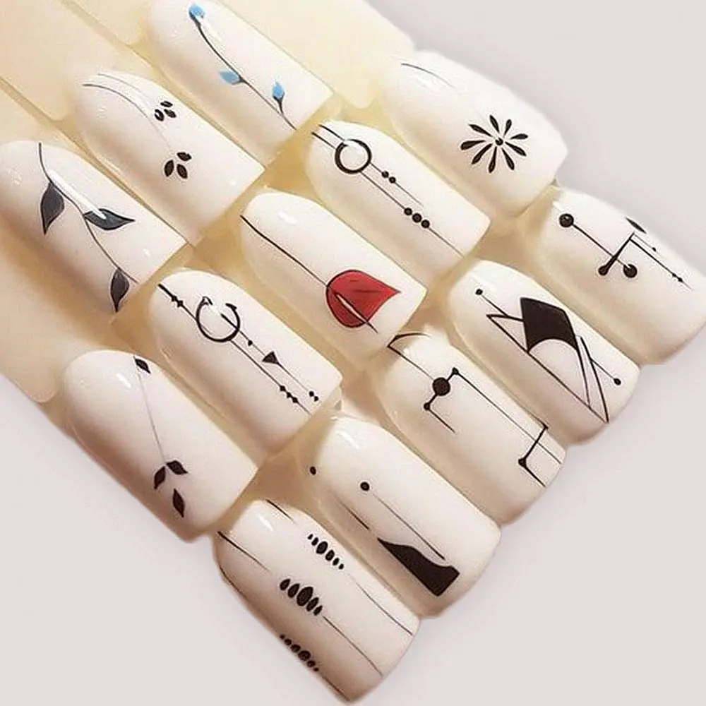 Дизайн маникюра на молочной базе - 10 модных идей от мастеров Наклейки на ногтях с молочной базой