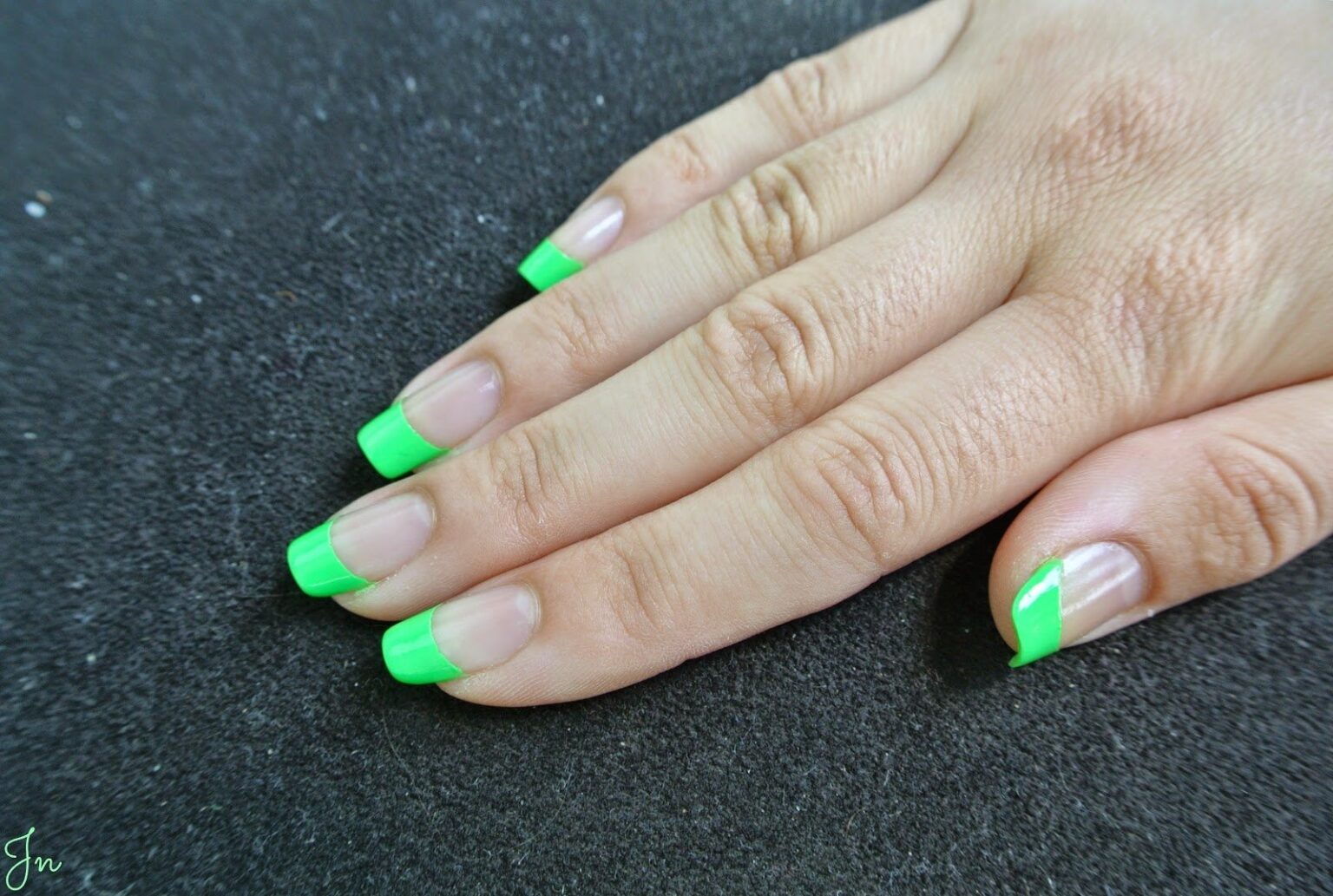 Цветной молочный френч Салатовый