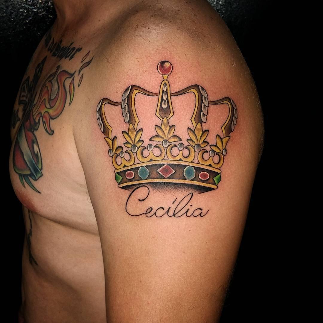 Крутые и современные эскизы мужских татуировок в 2023 Татуировка с короной