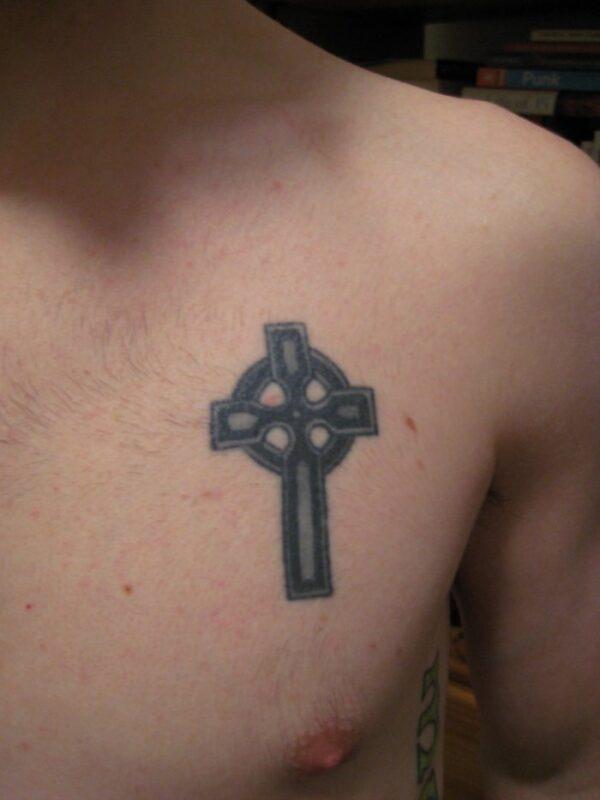 Крутые и современные эскизы мужских татуировок в 2023 Татуировка с крестом