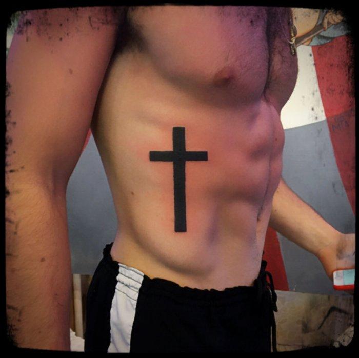 Крутые и современные эскизы мужских татуировок в 2023 Татуировка с крестом
