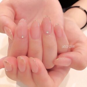 18 модных трендов в маникюре (200 фото)