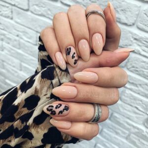 18 модных трендов в маникюре (200 фото)