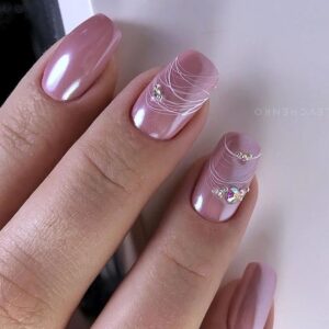 18 модных трендов в маникюре (200 фото)